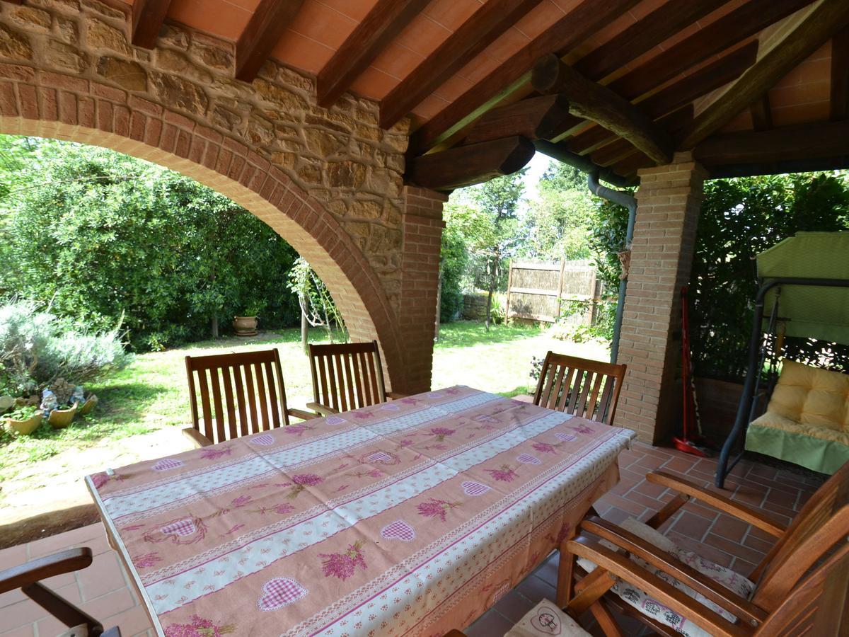 Belvilla By Oyo Villa Max Suvereto Extérieur photo